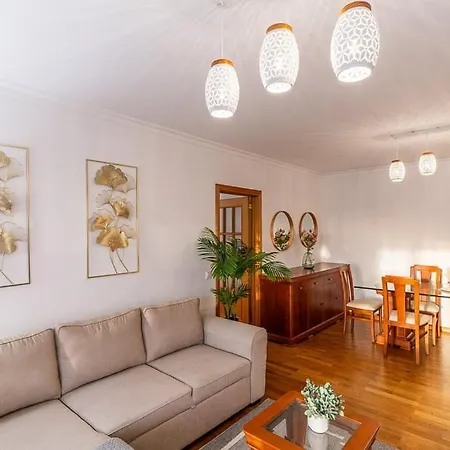 Apartament Guestready - Charming Retreat In
