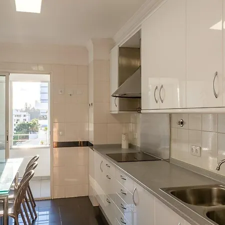 Апартаменты Guestready - Charming Retreat In Фуншал