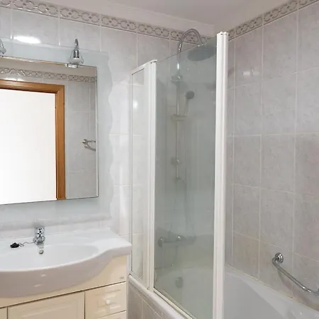 Guestready - Charming Retreat In * فونشال